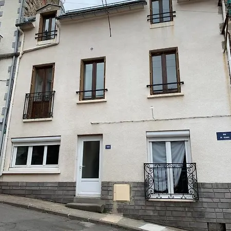 4 Personnes, 1 Chambre, Terrasse, Wifi, Proche Du Centre Appartement *