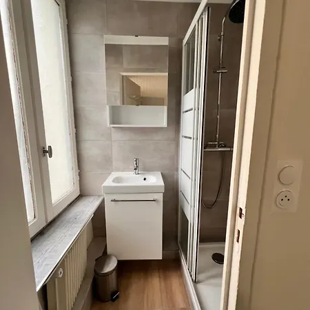 Appartement 4 Personnes, 1 Chambre, Terrasse, Wifi, Proche Du Centre La Bourboule
