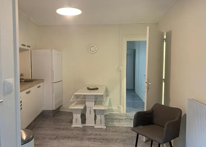 4 Personnes, 1 Chambre, Terrasse, Wifi, Proche Du Centre Apartamento *