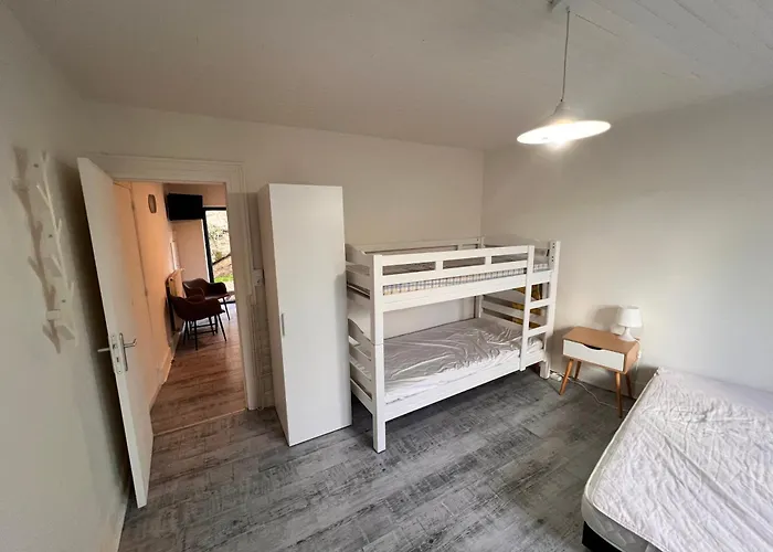 4 Personnes, 1 Chambre, Terrasse, Wifi, Proche Du Centre Apartamento